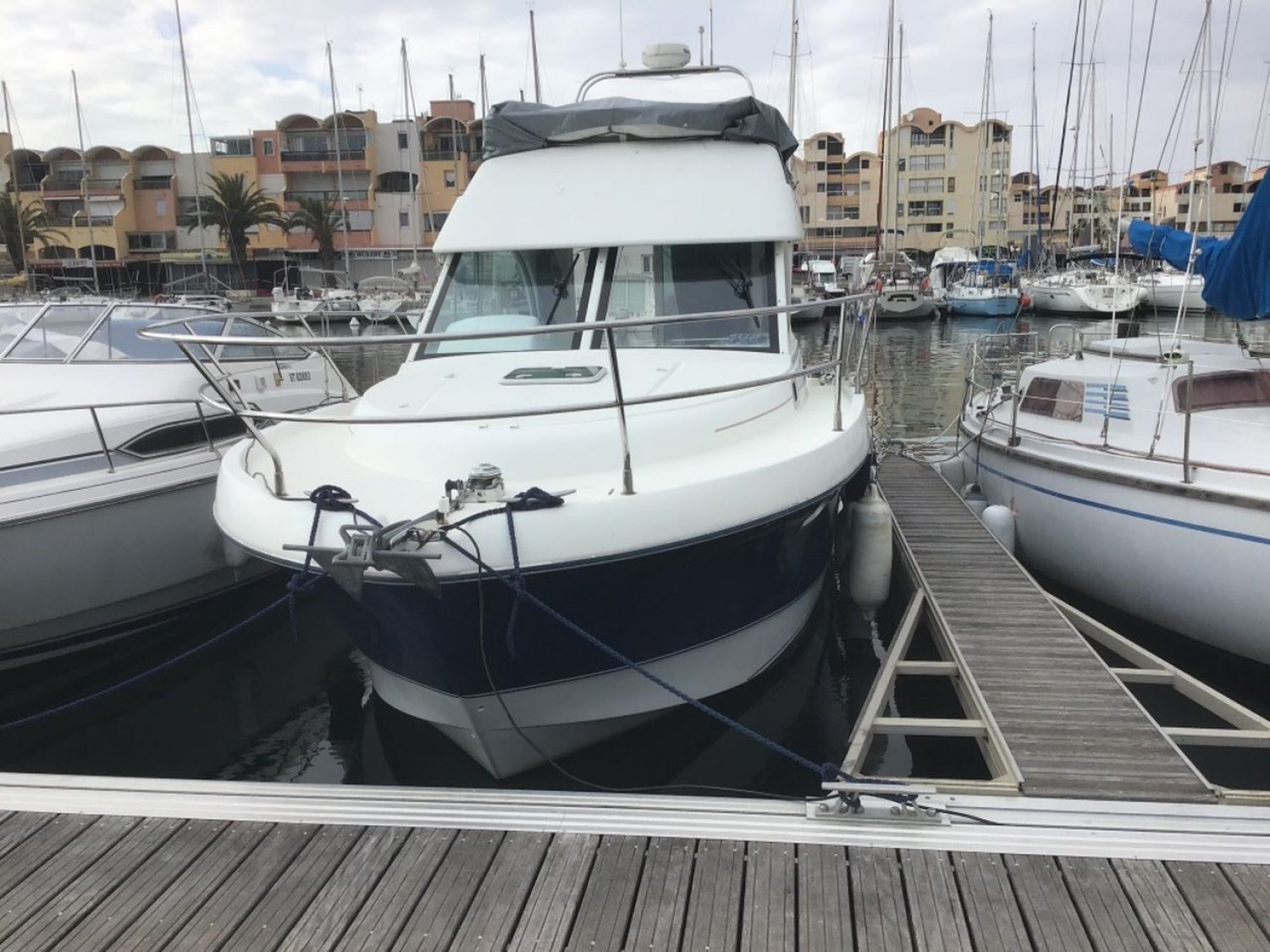 slider 19 Beneteau Antares 980 Fly